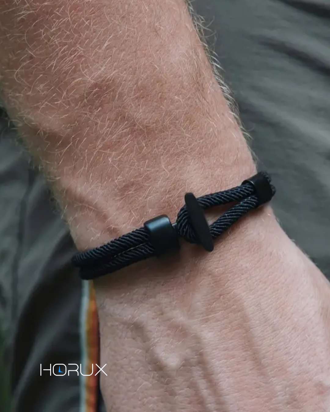 Pulsera cuerda negra man-5